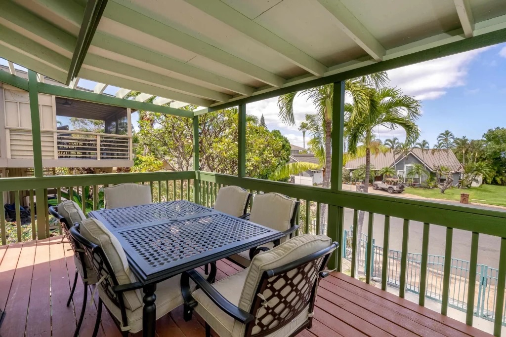 Covered outside lanai